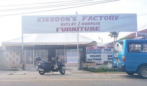 The Kissoon’s outlet that was robbed yesterday.