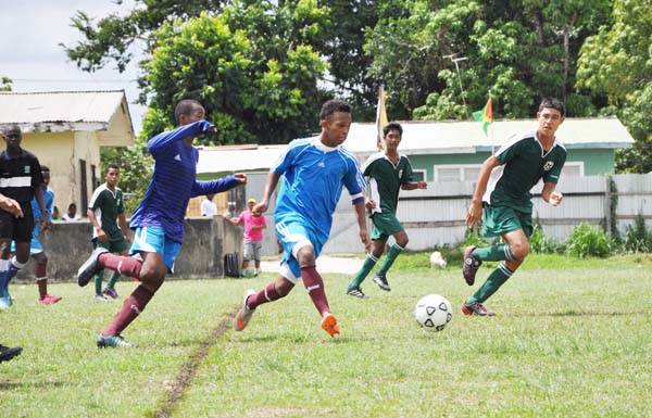 http://www.kaieteurnewsonline.com/images/2016/11/Soesdyke-Falcons-Captain-Tyrone-Khan-3rd-right-in-control-against-KK-Warriors-yesterday-at-Grove-Playfield.jpg