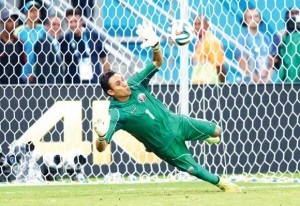 Keylor Navas made a ridiculous save on Greece’s Fanis Gekas to give Costa Rica an advantage in the shootout. (Getty Images)