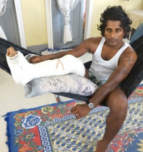The injured Ramdat Basdeo in excruciating pain. 