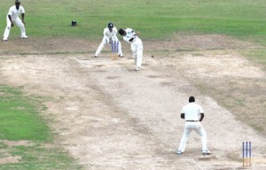 Anthony Bramble goes after Ryan Hinds during his 73.