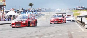 Flashback! Three of the ‘big guns’ Kevin Jeffrey, David Summerbell Jnr and Mark Vieira in that order seen in a previous battle at the South Dakota Circuit.