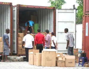 Search of import container after selection process at GRA 