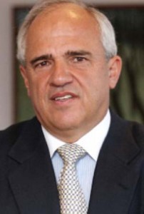 Secretary General of UNISUR Dr. Ernesto Samper Pizano,