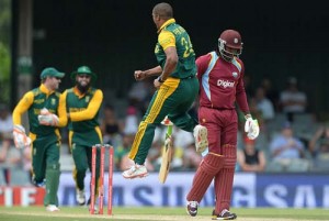 Vernon Philander had Chris Gayle caught behind cheaply. (Gallo Images)