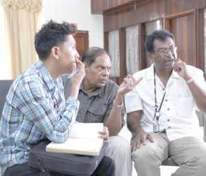 Coalition members Khemraj Ramjattan (right) and  Moses Nagamootoo (centre) at yesterday's workshop.