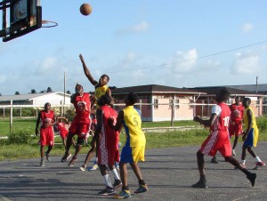 NA bball - Action in the game between Smythfield Rockers and East Canje Knights. 