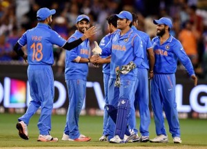 MS Dhoni congratulates his team-mates after sealing the win. ©Associated Press