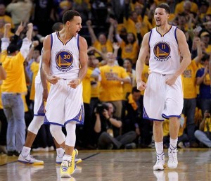 Golden State Warriors guard Stephen Curry (30) and guard Klay Thompson (11) celebrate the 99-98 victory against the Houston Rockets. (Cary Edmondson-USA TODAY Sports)