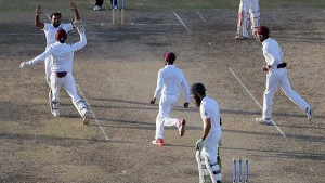 Moeen Ali played on late in the day, West Indies v England, 3rd Test, Bridgetown, 2nd day, May 2, 2015 © AFP