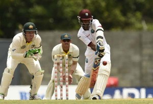 Shane Dowrich defends the ball, West Indies v Australia, 1st Test, Roseau, 3rd day, June 5, 2015 ©AFP