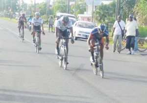 The top four finishers DeNobrega, Anthony,  Leal and  Husbands during the sprint home.