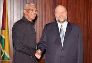 President David Granger and newly accredited US Ambassador Perry Holloway yesterday