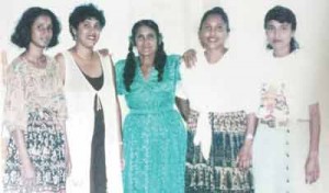 Carmen Ganesh and her daughters 