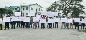 GAWU’s negotiating team picketing GuySuCo’s Headquarters, at Ogle yesterday because no lunch was provided.
