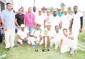  Members of the victorious North Soesdyke team with members of the EBDCA.