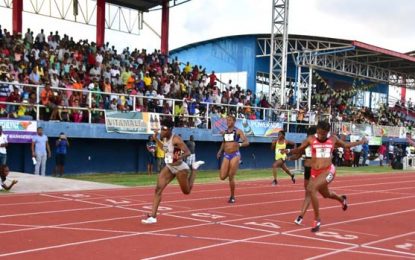 Thompson smashes Inniss 100m record at AP Invitational