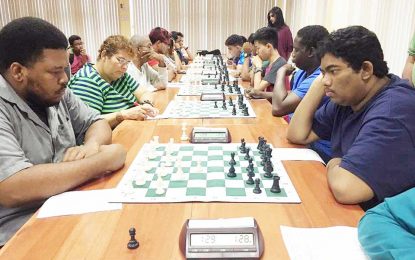 Drayton starts Andrew Arts Memorial Chess C/ships on winning note