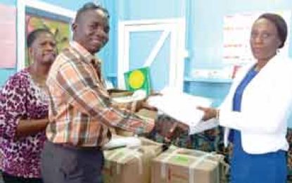 US based group donates bed-sheets  to GPHC and Suddie Public Hospitals