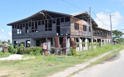 Controversial building at Leonora Market…“NDC has more important matters to deal with” – says Co-op Secretary