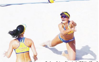 Beach Volleyball: Brazil beat  Argentina to reach last 16