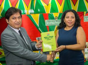 Deputy Vice Chancellor, Dr. Paloma Mohamed, received the books on behalf of the University.