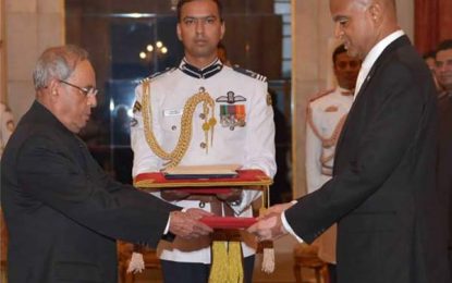 New High Commissioner presents credentials to India’s President Mukherjee