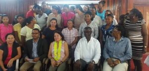 First Lady Sandra Granger and the participants in the workshop.