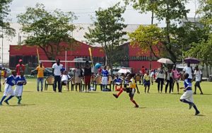 Part of the action in the 2016 Courts Pee Wee Schools Football Competition.