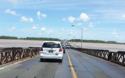 Alignment issue spurs emergency closure of Demerara Harbour Bridge