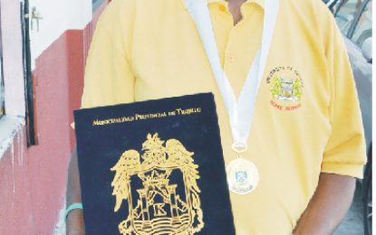 Blackmore conferred with  Medal and Diploma of Honour  by Municipality of Trujillo