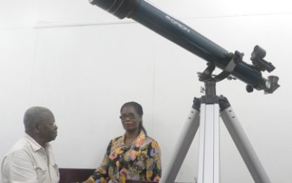 Linden Technical Institute gets telescope