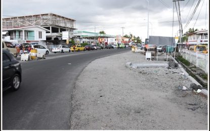 West Dem road expansion for completion early next year