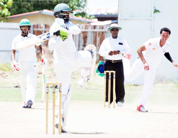 https://www.kaieteurnewsonline.com/images/2017/10/Chanderpaul-Hemraj-misques-a-hook-off-the-lively-Nail-Smith-at-Lusignan-yesterday.jpg