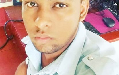 Policeman kills self after photos surface on Facebook