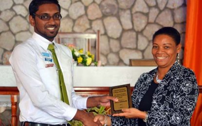 Guyanese teacher tops in Jamaica
