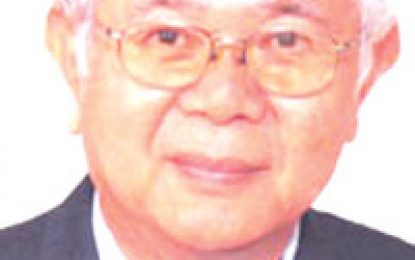 Veteran Public/Private sector manager Dr Leslie Chin C.C.H, is a ‘Special Person’