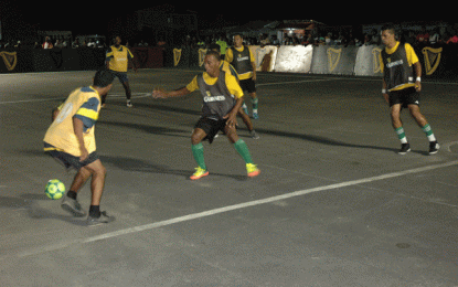 Guinness ‘Greatest of the Streets’ Nat’l Playoffs… National champs Dave & Celena All Stars into semis – Silver Bullets also make last four