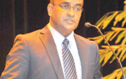 Govt. is making a huge mistake!!!  Settlement of Venezuelans here is a serious threat to our territorial integrity- Jagdeo