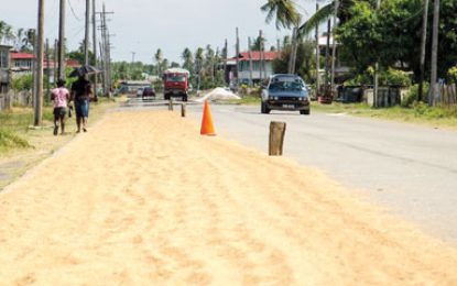 Paddy drying on Berbice roads a concern for drivers and police