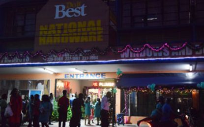 National Hardware hosts ‘Christmas Light’ up