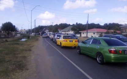 Masquerade band creates two-hour traffic chaos in West Dem.- Drivers infuriated; Vreed-en-Hoop Police refuse to intervene