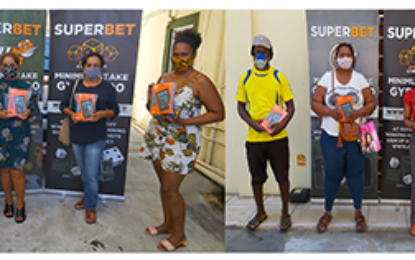 100 students benefit from Superbet-donated Kindle tablets