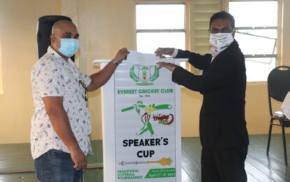Kalim Khan, New Doctor’s Clinic support ECC Speaker’s Cup