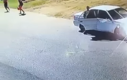 CCTV camera capture car bandits robbing woman