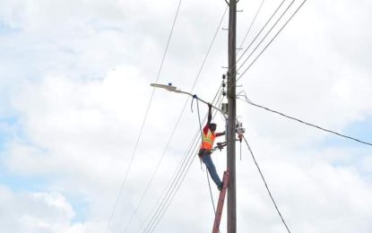 $25M in street lights for low-income schemes in Region Three