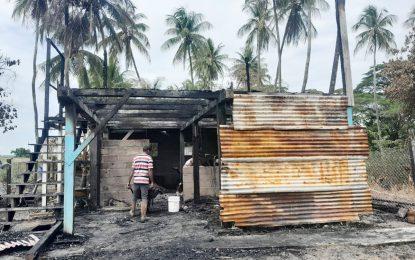 Diwali night fire leaves six homeless