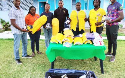 Barbados Royals franchise donates gear to GCA Clubs 