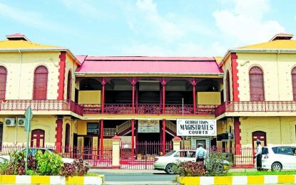 Vendor remanded for stealing gold bangle from woman at Stabroek Market