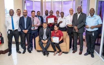 GCAA’s honours 17 staff for long-standing service